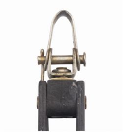 Elongated Shackle from Overloading